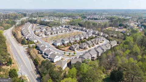 View/Area - 11395 Crestview Ter, Suwanee, GA 30024 photo 2 of 8