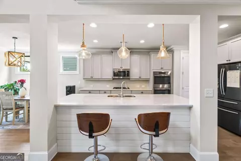 Kitchen - 11395 Crestview Ter, Suwanee, GA 30024 photo 1 of 5