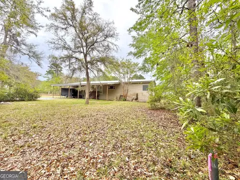 Exterior - 1301 Floyd Dr, Townsend, GA 31331 photo 2 of 2