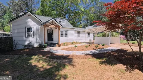 2402 Lancelot Dr, Decatur, GA 30033