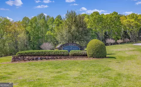 140 Lakeview Walk, Baldwin, GA 30511