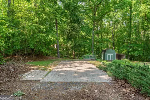 Exterior - 365 Hillview Rd, Hampton, GA 30228 photo 15 of 18