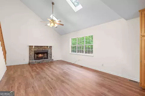 Living - 365 Hillview Rd, Hampton, GA 30228 photo 1 of 3