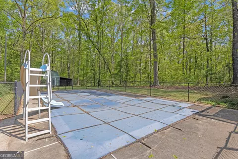 Exterior - 365 Hillview Rd, Hampton, GA 30228 photo 8 of 18