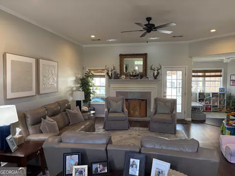 713 Sharpe Dr, Vidalia, GA 30474