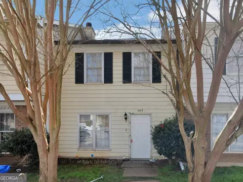 661 Browning Ln SE, Conyers, GA 30013