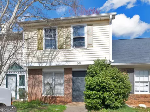 662 Browning Ln SE, Conyers, GA 30013