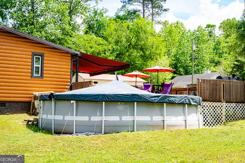 Exterior - 124 Cherokee Dr, Jackson, GA 30233 photo 4 of 10