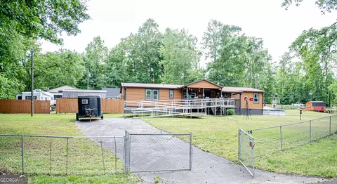 124 Cherokee Dr, Jackson, GA 30233