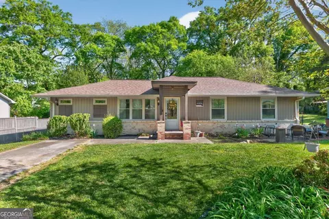 4404 Robinson St, Acworth, GA 30101