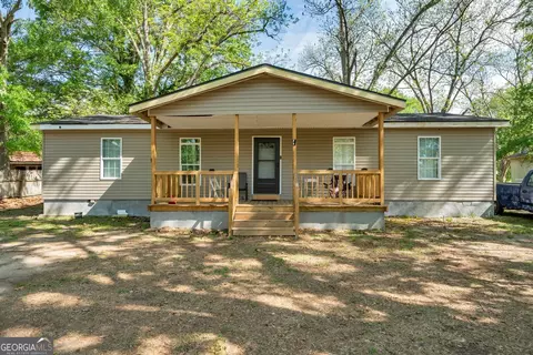 509 E 2nd Ave, Cordele, GA 31015