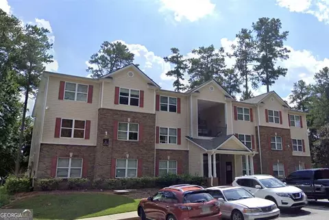 1202 Fairington Village Dr, Lithonia, GA 30038