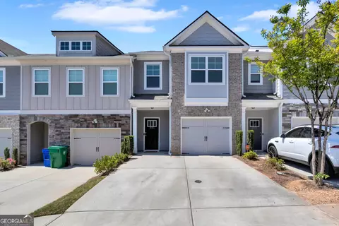 1880 Plainsboro Dr, Lithonia, GA 30058