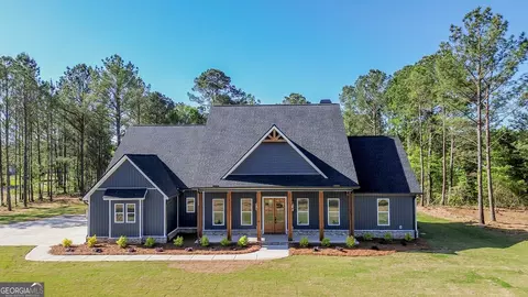 36 Deerwood Cir, Fort Valley, GA 31030
