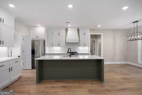 Kitchen - 230 Mcgee Rd, Pine Mountain, GA 31822 photo 1 of 3
