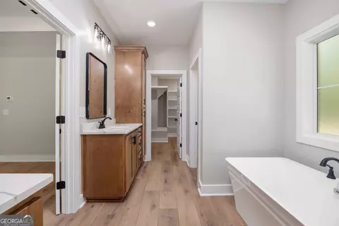 Entry Way - 230 Mcgee Rd, Pine Mountain, GA 31822 photo 2 of 2