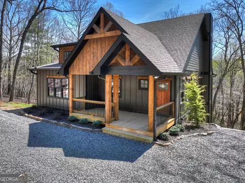 158 Spring Run Dr, Blue Ridge, GA 30513