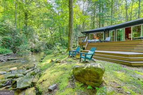 5491 Turniptown Rd, Ellijay, GA 30536