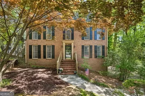 5895 Greenbrier Rd, Atlanta, GA 30328