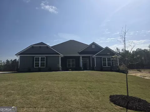 211 Great Waters Ln, Macon, GA 31220