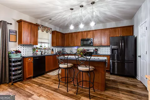 Kitchen - 863 Van Briggle Path, Sugar Hill, GA 30518 photo 1 of 4