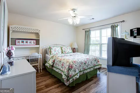 Bedroom - 863 Van Briggle Path, Sugar Hill, GA 30518 photo 3 of 8