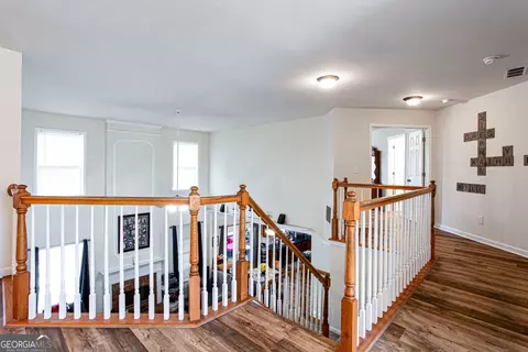 Entry Way - 863 Van Briggle Path, Sugar Hill, GA 30518 photo 2 of 3