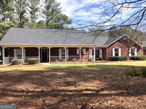 164 Turner Creek Dr, Hampton, GA 30228