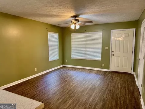 Living - 1194 Lindsey St, Lagrange, GA 30240 photo 1 of 1