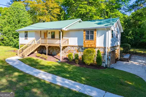 20 Meadowcliff Trl, Carrollton, GA 30116