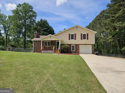 208 Ebenezer Church Rd, Newnan, GA 30265