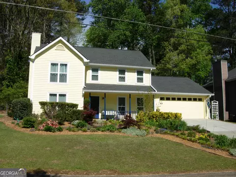6697 Gunstock Ln, Tucker, GA 30084
