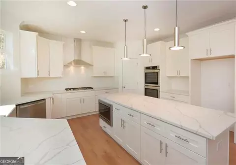 Kitchen - 4604 Mossey Dr, Stonecrest, GA 30038 photo 4 of 4