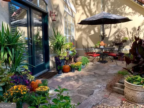 955 Juniper St NE #1114, Atlanta, GA 30309