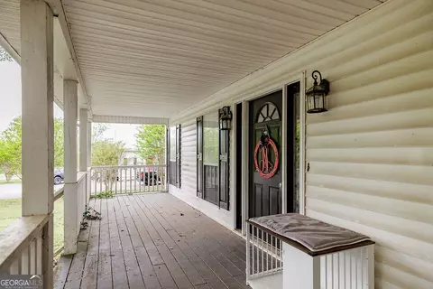 Exterior - 2356 Stone Dr, Comer, GA 30629 photo 2 of 12