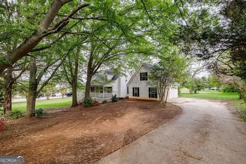 Exterior - 2356 Stone Dr, Comer, GA 30629 photo 12 of 12