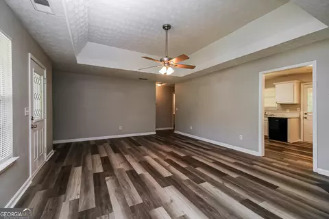 Living - 460 Mountainview Dr, Covington, GA 30016 photo 1 of 2