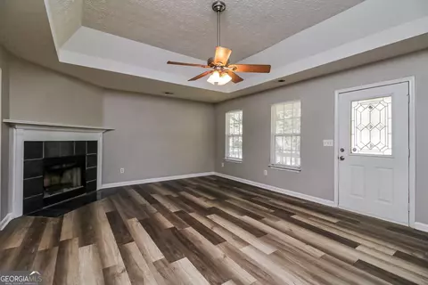 Living - 460 Mountainview Dr, Covington, GA 30016 photo 2 of 2