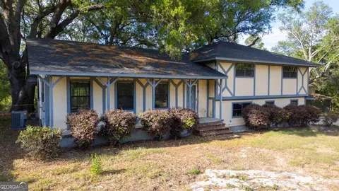 528 Gardner Rd, Baxley, GA 31513
