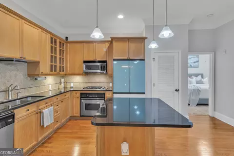 11 Perimeter Ctr E #1203, Atlanta, GA 30346