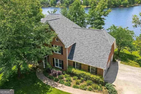 75 Spring Ridge Ct, Newnan, GA 30265