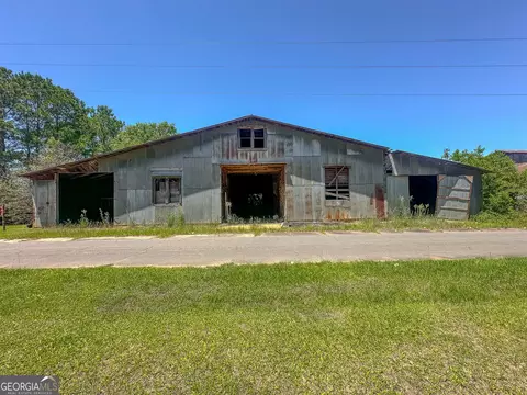 227 S Parrott, Parrott, GA 39877