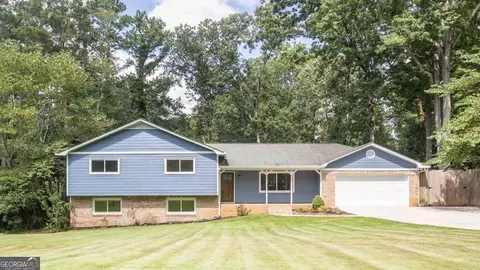 2961 Connie St, Marietta, GA 30062