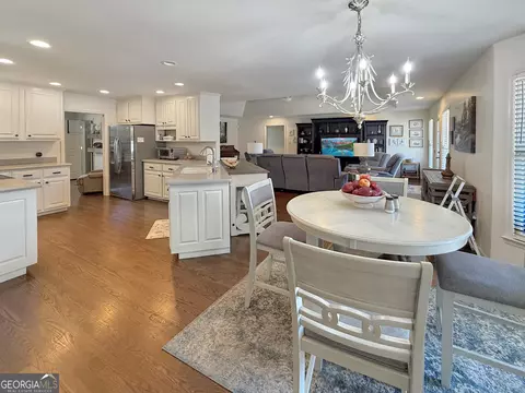 Kitchen - 6356 Highway 191, Comer, GA 30629 photo 1 of 6