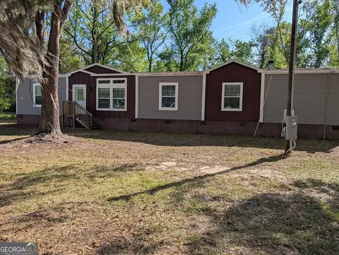 528 Laura St, Kingsland, GA 31548