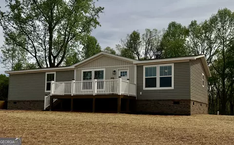 2820 Hollywood Church Rd, Clarkesville, GA 30523