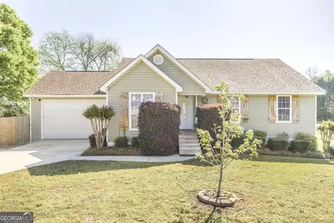 111 Ashford Park, Bonaire, GA 31005