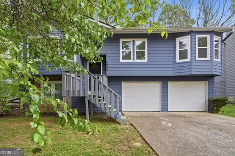 5905 Wellborn Trl, Lithonia, GA 30058