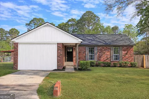 100 Community Rd, Hinesville, GA 31313