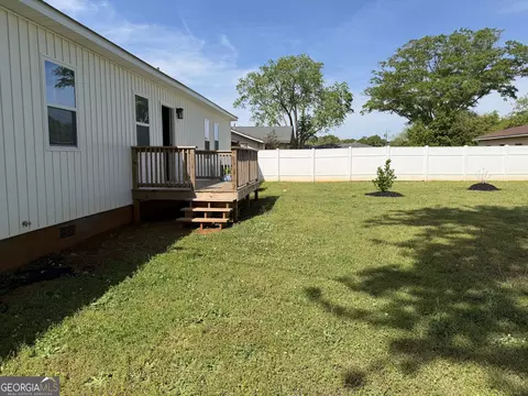 Exterior - 202 E County Rd, Thomaston, GA 30286 photo 3 of 4